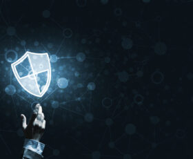 Cyber Security Month: Nur wenige Branchen fühlen sich den Herausforderungen der IT-Sicherheit gewachsen