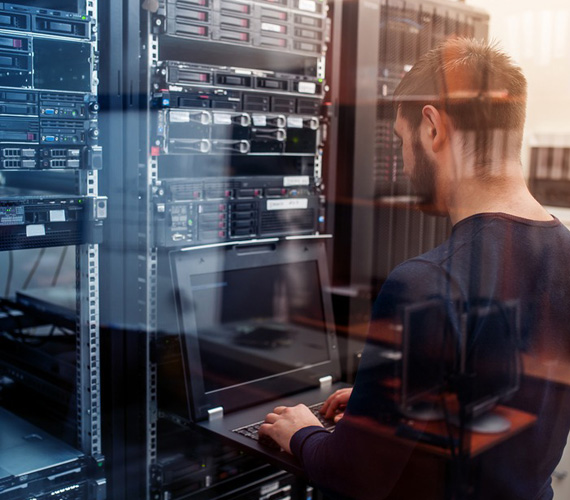 Hitachi Vantara erweitert Hitachi iQ für unternehmensweite Agentic AI